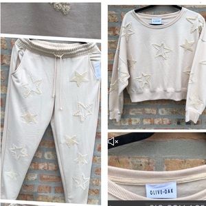 Olive & Oak Cream Star Appliqué Sweatshirt & Jogger Set